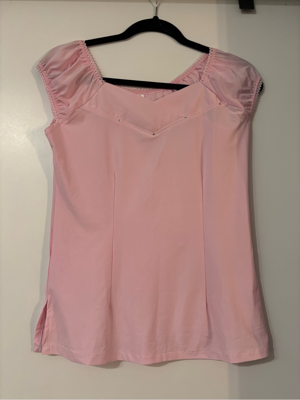 Y2K Pink Cap Sleeve Blouse Lace Trim Rhinestone Sweetheart Top